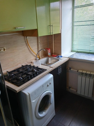 Продается 1 к/к, Солнечная, 14