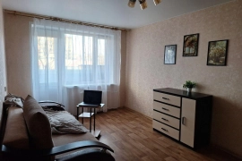 Сдам длительно 1к/к, Революции, 30