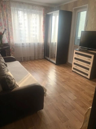 Продам 1 к/к, Моторостроителей, д. 7.