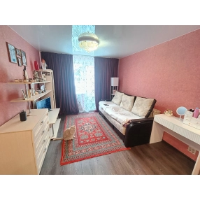 Продам 1к/к, Кирова, 32