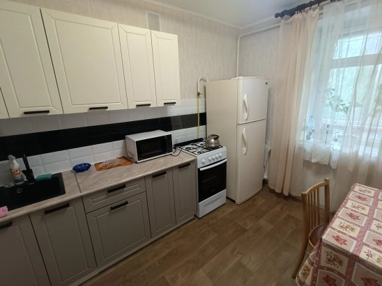 Продаю 4 кв. Брагино (кирп.)