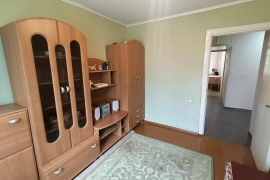 Продаю 4 кв. Брагино (кирп.)