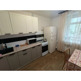 Продаю 4 кв. Брагино (кирп.)