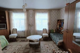 Продам 2к/к, п. Песочное