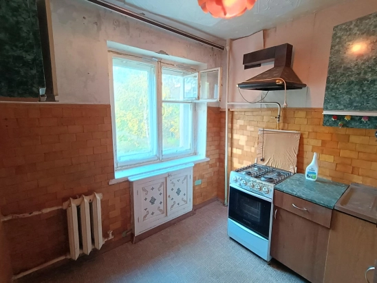 2-к. квартира, 42 м², 2/4 эт.
