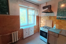 2-к. квартира, 42 м², 2/4 эт.